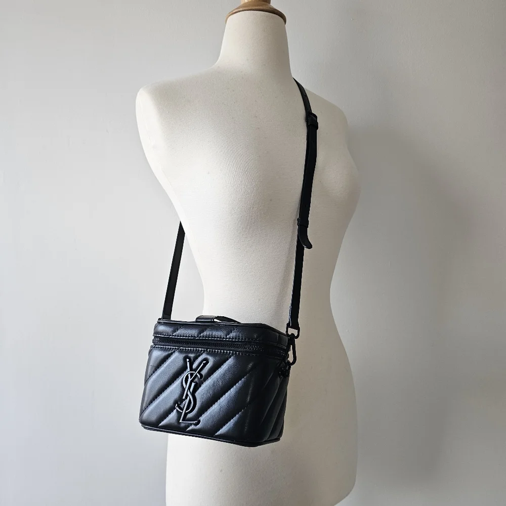 🖤 YSL Vanity Bag 🖤 - Picture 12 of 12